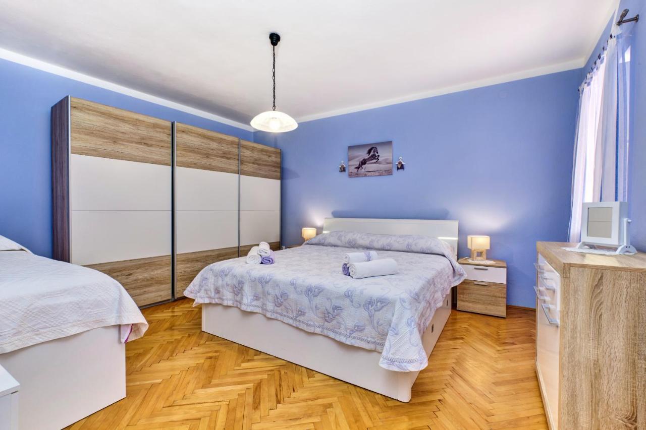 Ljubica Appartamento Lussingrande